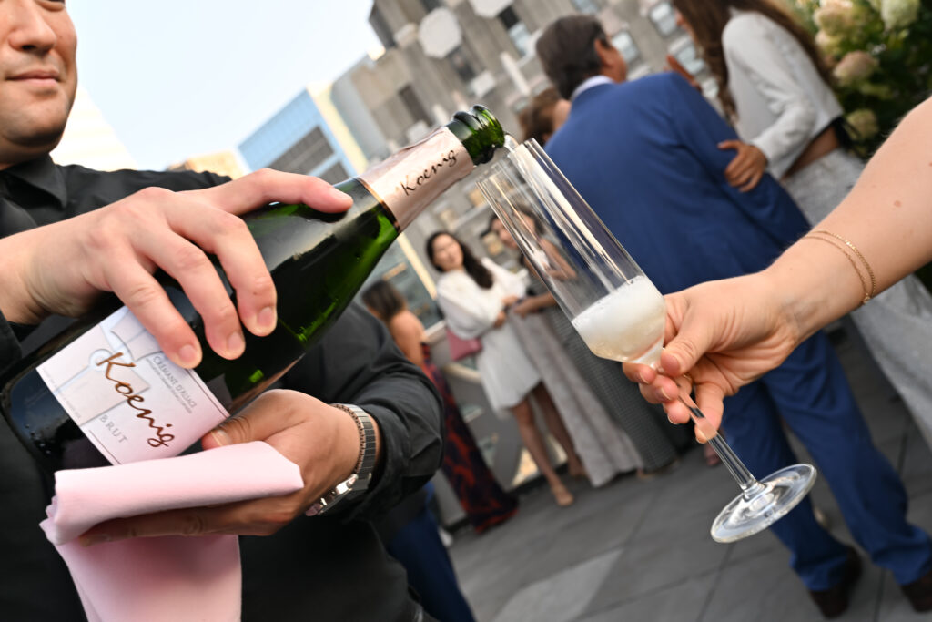 IM_ESSECare_InauguralSummerSoiree_12_EN_250618