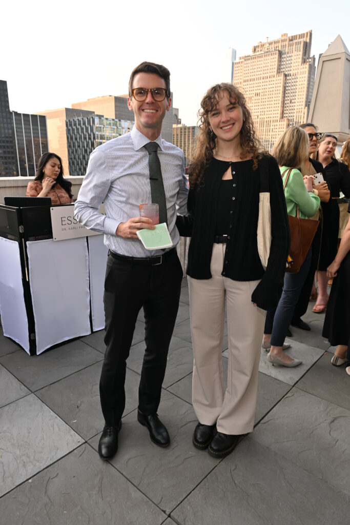 IM_ESSECare_InauguralSummerSoiree_13_EN_250618