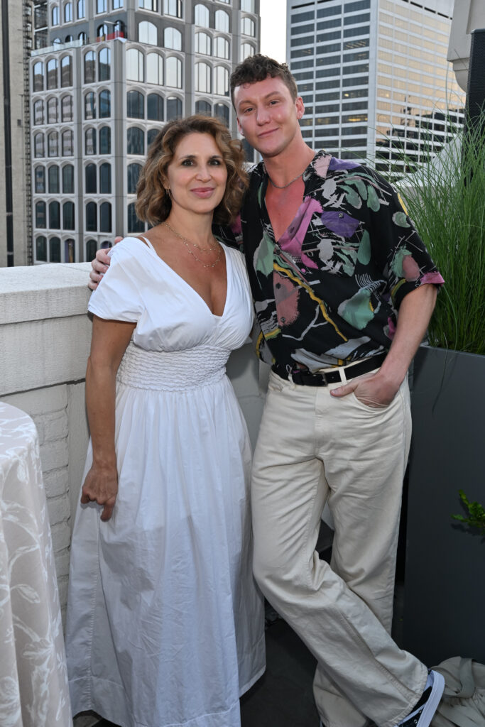 IM_ESSECare_InauguralSummerSoiree_31_EN_250618