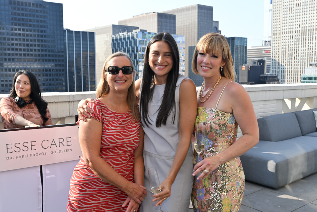 IM_ESSECare_InauguralSummerSoiree_36_EN_250618