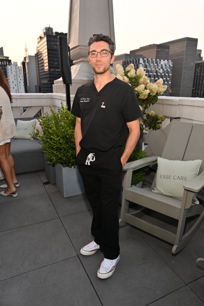 IM_ESSECare_InauguralSummerSoiree_53_EN_250618