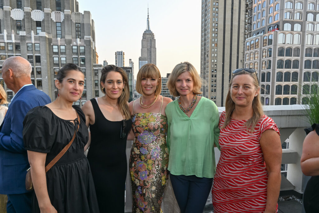 IM_ESSECare_InauguralSummerSoiree_59_EN_250618