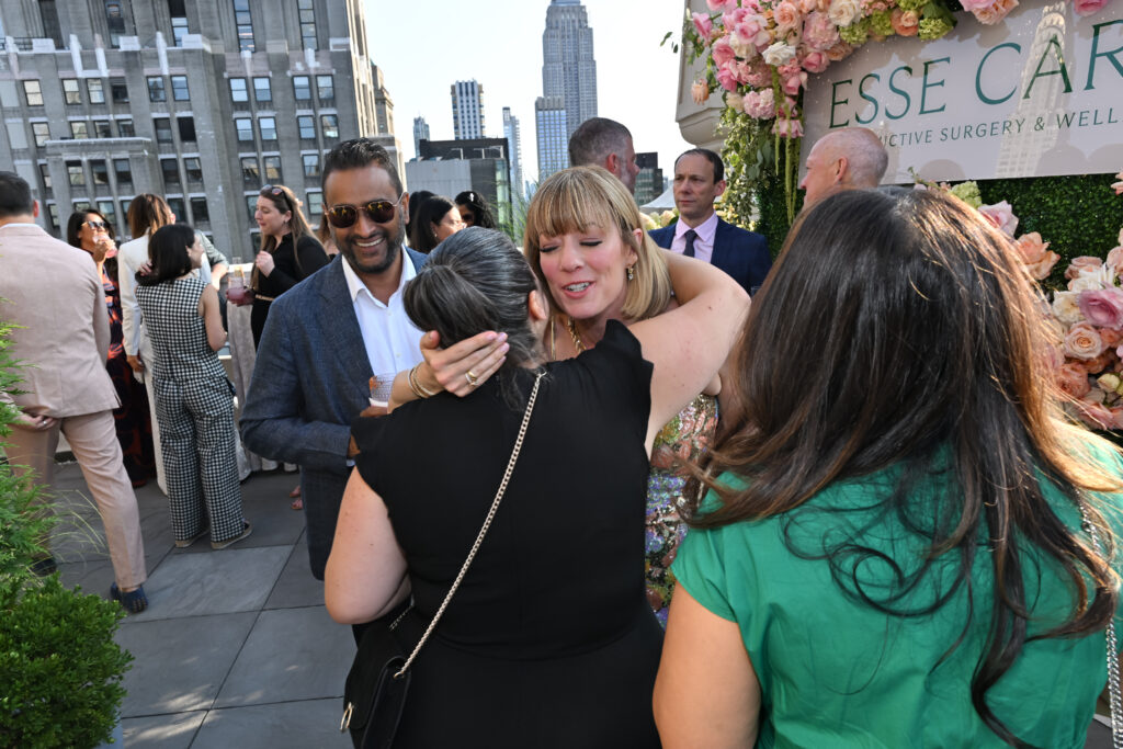 IM_ESSECare_InauguralSummerSoiree_69_EN_250618